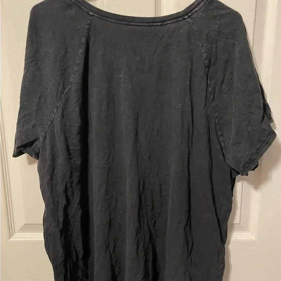 Torrid Black D.A.R.E. Graphic T-Shirt - Picture 2 of 3